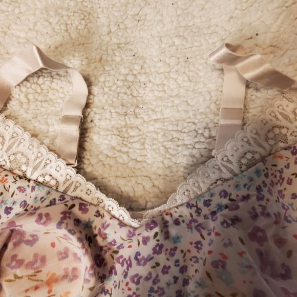 Ruby Ribbon Cami - Picture 4 of 5